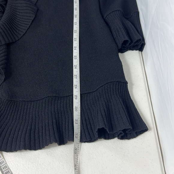 St. John Collection Sz 6 Long Ruffle Front Cardigan Black Santana Knit EUC - Picture 9 of 9